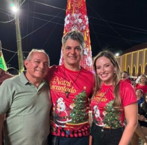 Vereador Teonilo prestigia abertura do “Natal Encantado: Fé, Paz e Luz” e elogia ornamentação inédita em Codó