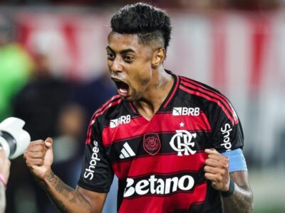 Bruno Henrique, do Flamengo, é absolvido em caso de apostas esportivas no STJD