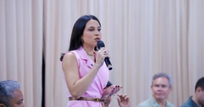 Secretária Alynne Macêdo esclarece funcionamento do Programa Kit Crédito e rebate fake news da oposição