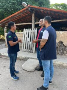 Vereadores pedem que MPF apure funcionamento de onze escolas de taipa em Vargem Grande