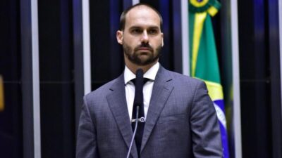 Decisão deste sábado no STF torna Eduardo Bolsonaro réu