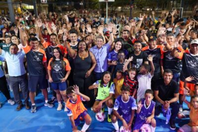 Vereadora Clara Gomes e deputado estadual Osmar Filho inauguram Escolinha Beira Rio na Ilhinha