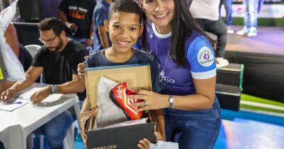 *Vereadora Clara Gomes e deputado estadual Osmar Filho inauguram Escolinha Beira Rio na Ilhinha*