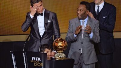Cristiano Ronaldo ganha por mês mais que toda a herança de Pelé; saiba os valores