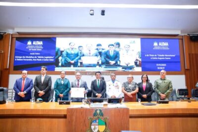 Assembleia homenageia personalidades com medalhas e título de ‘Cidadão Maranhense’