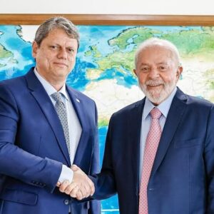 Genial/Quaest: vantagem de Lula sobre Tarcísio no 2º turno cai 7 pontos