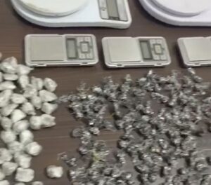 PM apreende maconha, crack e cocaína em operação na região do Itaqui-Bacanga