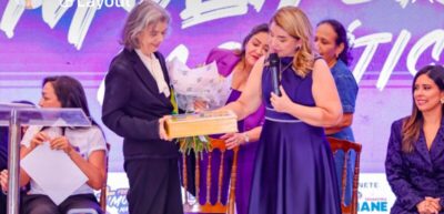 Iracema Vale participa de seminário ao lado da ministra Cármen Lúcia e reforça protagonismo feminino na política