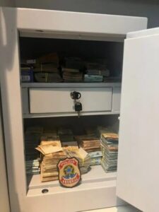 Ex-presidente do INSS é preso pela PF em operação que revela fraude bilionária em aposentadorias