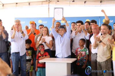 Ibaneis assina ordem de serviço para diversas obras na Santa Luzia, Estrutural