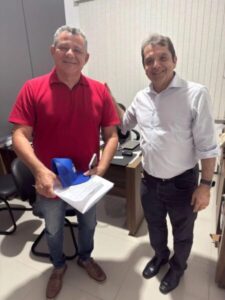 Dr. Hilton Gonçalo se reúne com prefeito de Pindaré-Mirim e vereadores para discutir pautas estratégicas