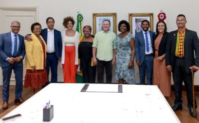 Brandão recebe comunistas nos Leões