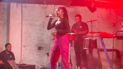 Veja como foi o show de Lyanny Borges no Espaço VX, em Barreirinhas