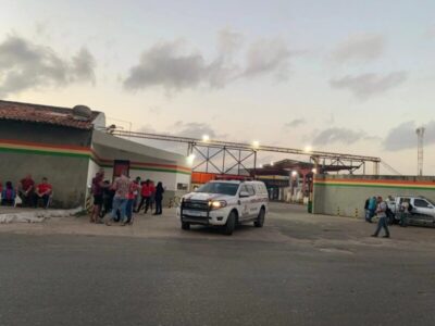 Greve na Marina e 1001 paralisa ônibus em São Luís