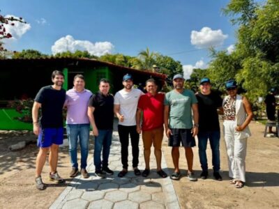 Com o apoio do Prefeito de Bacabal, deputado Davi Brandão amplia grupo ao lado do vice-prefeito de Bom Lugar, Sérgio Miranda, e vereadores da base