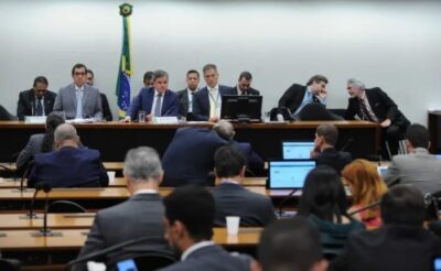 Comissão de Orçamento aprova reajustes salariais para policiais do DF