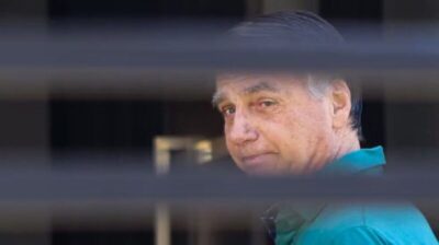 Bolsonaro enfrenta críticas internas e vê dificuldade para obter prisão domiciliar