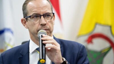 Cappelli pede intervenção no BRB após prisão de Vorcaro, dono do Banco Master