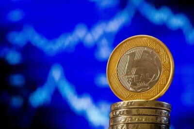 Inflação tem menor alta desde 1998, puxada pela queda na conta de luz, aponta IBGE