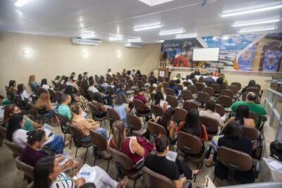 Governo estadual promove capacitação sobre manejo clínico e diretrizes da Tuberculose para profissionais da Atenção Básica