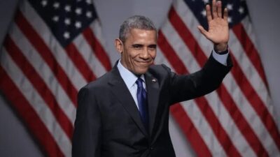 Obama critica Trump e alerta sobre ameaça à democracia americana