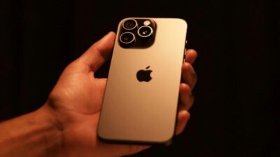 Apple pretende lançar iPhone 18 com internet via Starlink