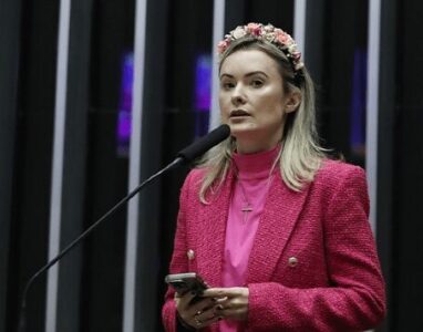 Projeto de lei prevê até 8 anos de prisão por falsas denúncias de violência doméstica