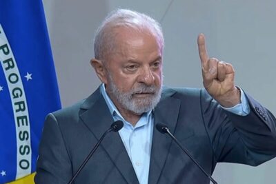 Lula envia ao Congresso dois projetos de lei para ampliar cargos na educação