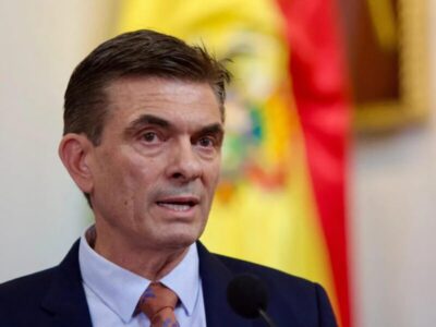 Presidente da Bolívia diz que desvio de US$ 15 bilhões pode ser ainda maior