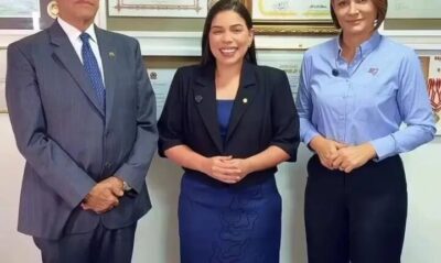 Mariana Carvalho se filia no PL ao lado de Valdemar da Costa Neto e Michelle Bolsonaro