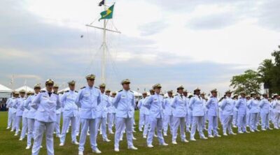 Marinha abre seleção para 520 oficiais temporários com salário inicial de R$ 9 mil