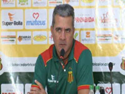 Vinicius Saldanha deve ser o treinador do Tuntum para 2026.