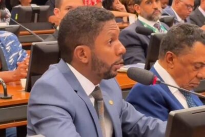 Deputado Josivaldo JP faz discurso contundente na Câmara, relata episódios de racismo e reforça apoio à PEC da Igualdade Racial, proposta que cria o Fundo da Igualdade Racial para fortalecer políticas voltadas à população preta e parda