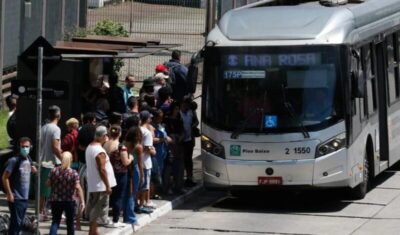 Setor de serviços cresce 0,6% em setembro; oitavo mês seguido de alta