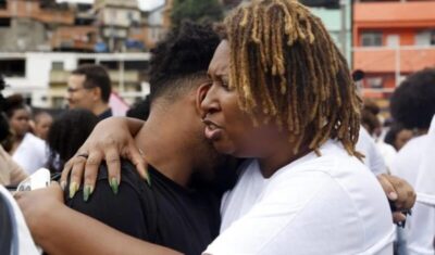 Sob facções e operações, população de favelas vive traumas e adoece