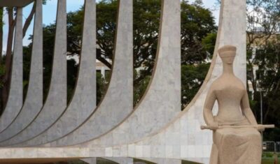 STF adia conclusão de julgamento sobre aumento de planos de saúde