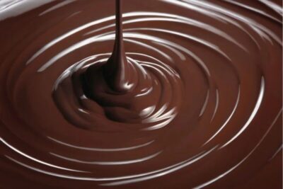 Pudim fácil de chocolate e banana