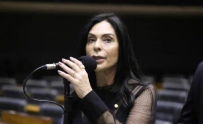 Comissão aprova benefício fiscal para empresa que incentiva estagiário a ler