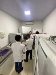 Socioeducandos vivenciam experiência acadêmica na Faculdade Anhanguera por meio de projeto de orientação profissional