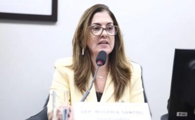 Comissão aprova projeto que obriga empresas a prevenir riscos à saúde mental