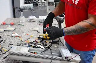 CEB IPes recupera 15 mil luminárias e gera economia de R$ 4,5 milhões ao DF