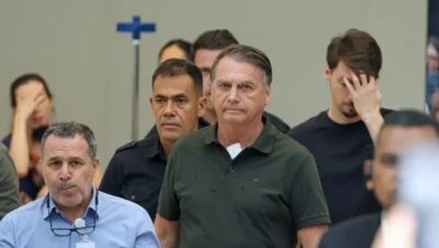 Moraes destacou que Bolsonaro vinha recebendo um tratamento diferente do aplicado aos demais condenados pelos atos antidemocráticos de 8 de janeiro