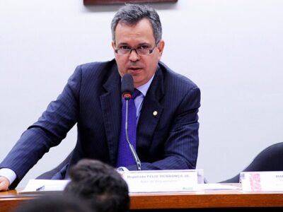 PF mira deputado baiano em operação que apura suposta corrupção e lavagem de dinheiro