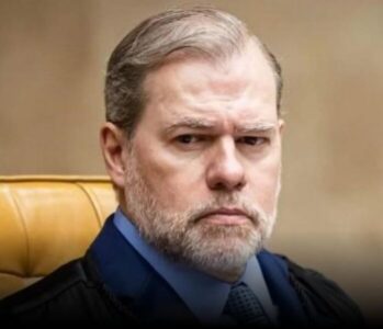 Pedido de impeachment contra Toffoli é protocolado no Senado