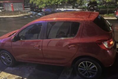 Carro roubado utilizado em assalto a posto de combustível é encontrado no Bacuri