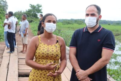 Turilândia – Vereadora Inailce Nogueira junto ao prefeito Paulo Curió em visita ao Povoado Outeiro e região, realizam vistoria em escolas, posto de saúde, estradas e pontes