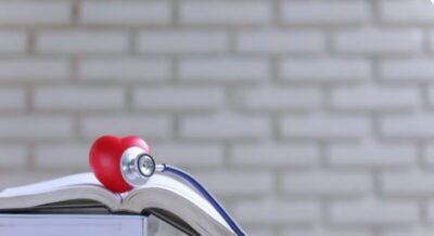 30% dos cursos de Medicina do País têm desempenho insatisfatório no Enamed