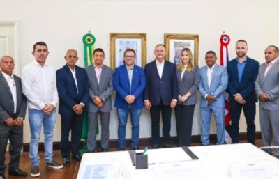 Governador Carlos Brandão garante investimentos para Jatobá em reunião com prefeito Léo do Banco, vice Luzivan das Tabocas e vereadores