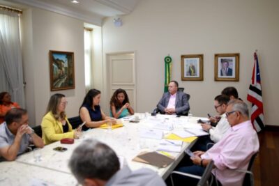 Com gestão municipalista, Carlos Brandão alcança marca de 176 prefeitos recebidos no Palácio