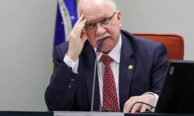 Fachin diz que democracia atravessa tempos desafiadores